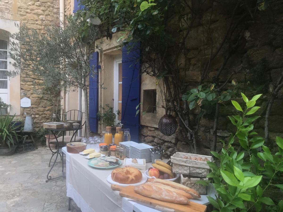 Bed and Breakfast Les Aiguieres En Provence Suze-la-Rousse Exterior foto
